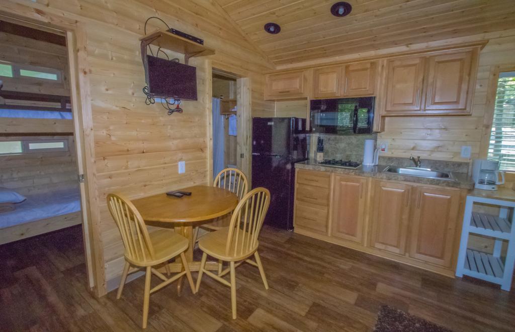 Oakzanita Springs Camping Resort Cottage 3 Descanso Kültér fotó